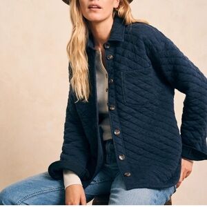 Faherty Women's Epic Quilted Fleece shirt Jacket in Navy